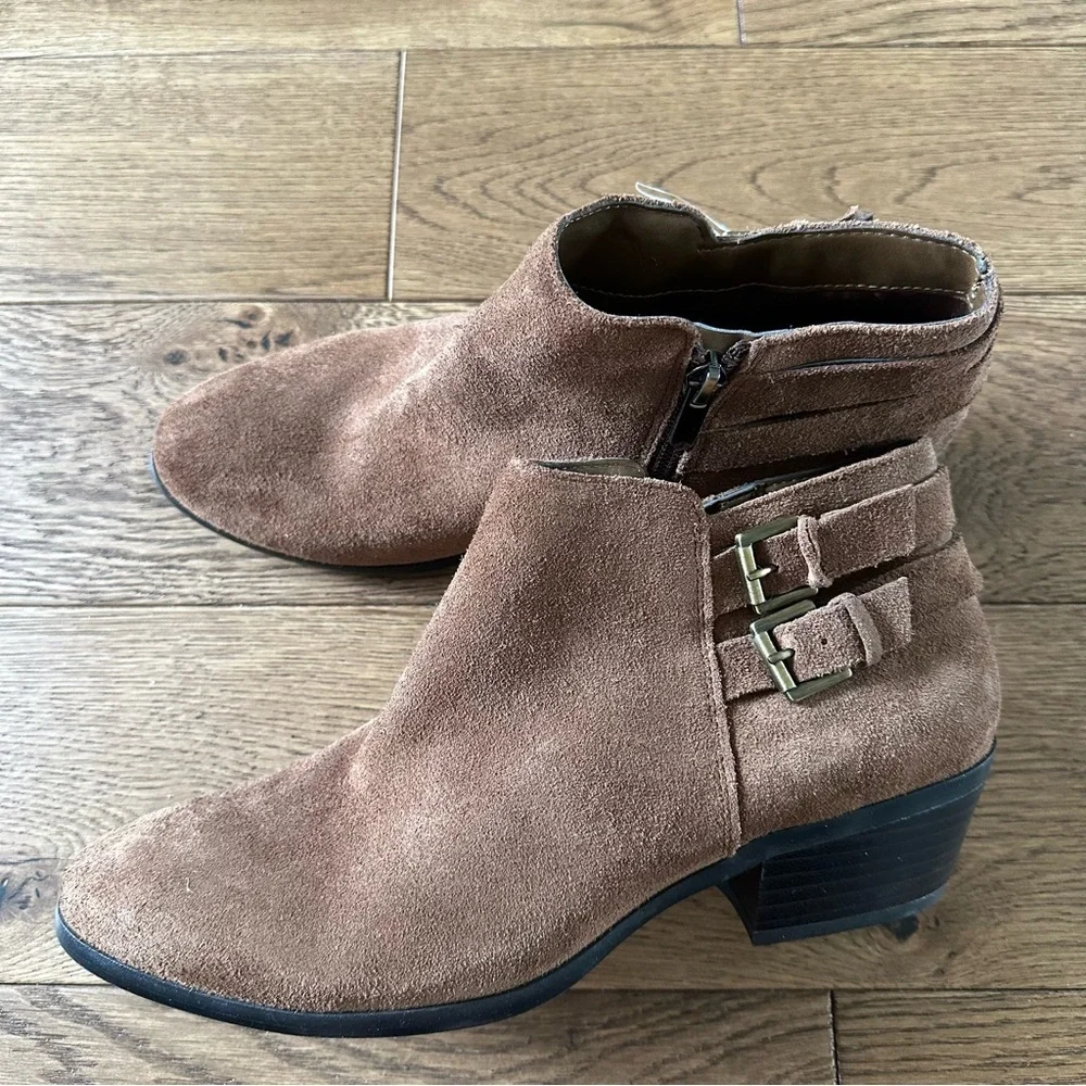 New Sam Edelman Ankle Suede Booties Shoes Sz 8.5